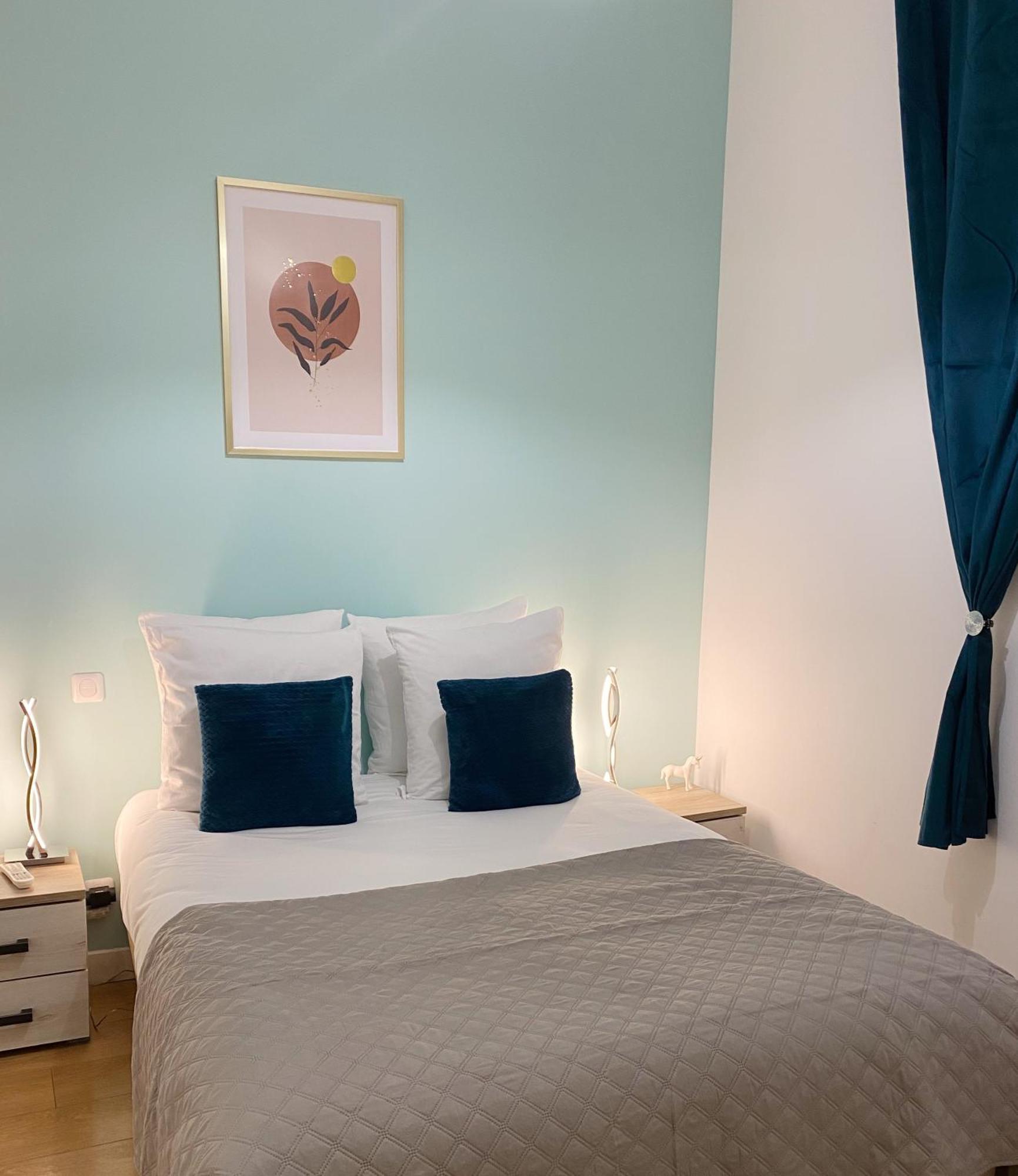 L'Escapade, Appartement Cosy Au Coeur De 格拉斯 外观 照片
